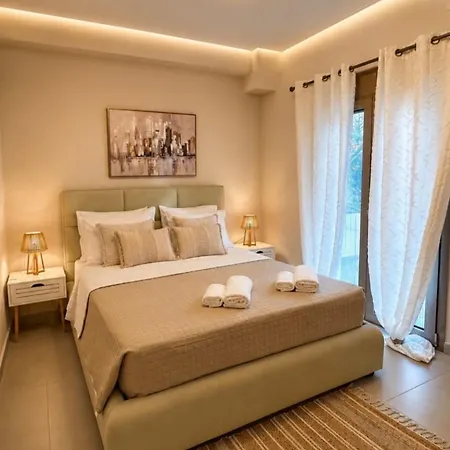 Waves Beachfront Apartman *